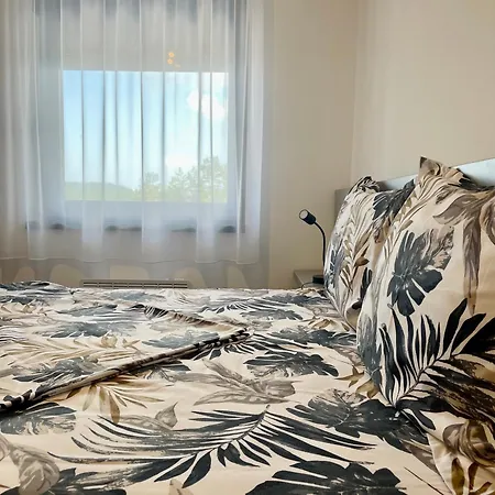 Dino 아파트 즐라티보